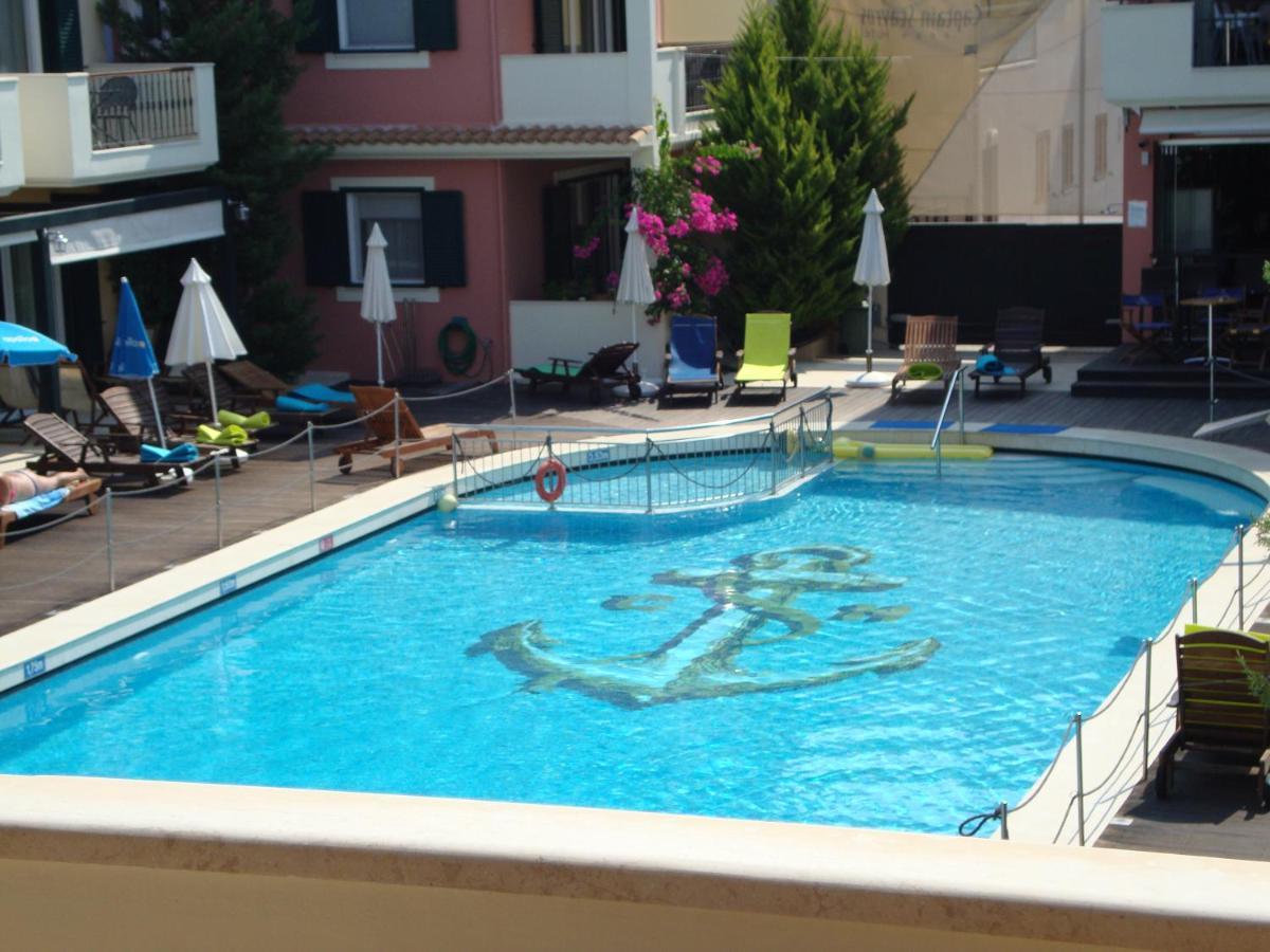 Captain Stavros Hotelニドリ エクステリア 写真