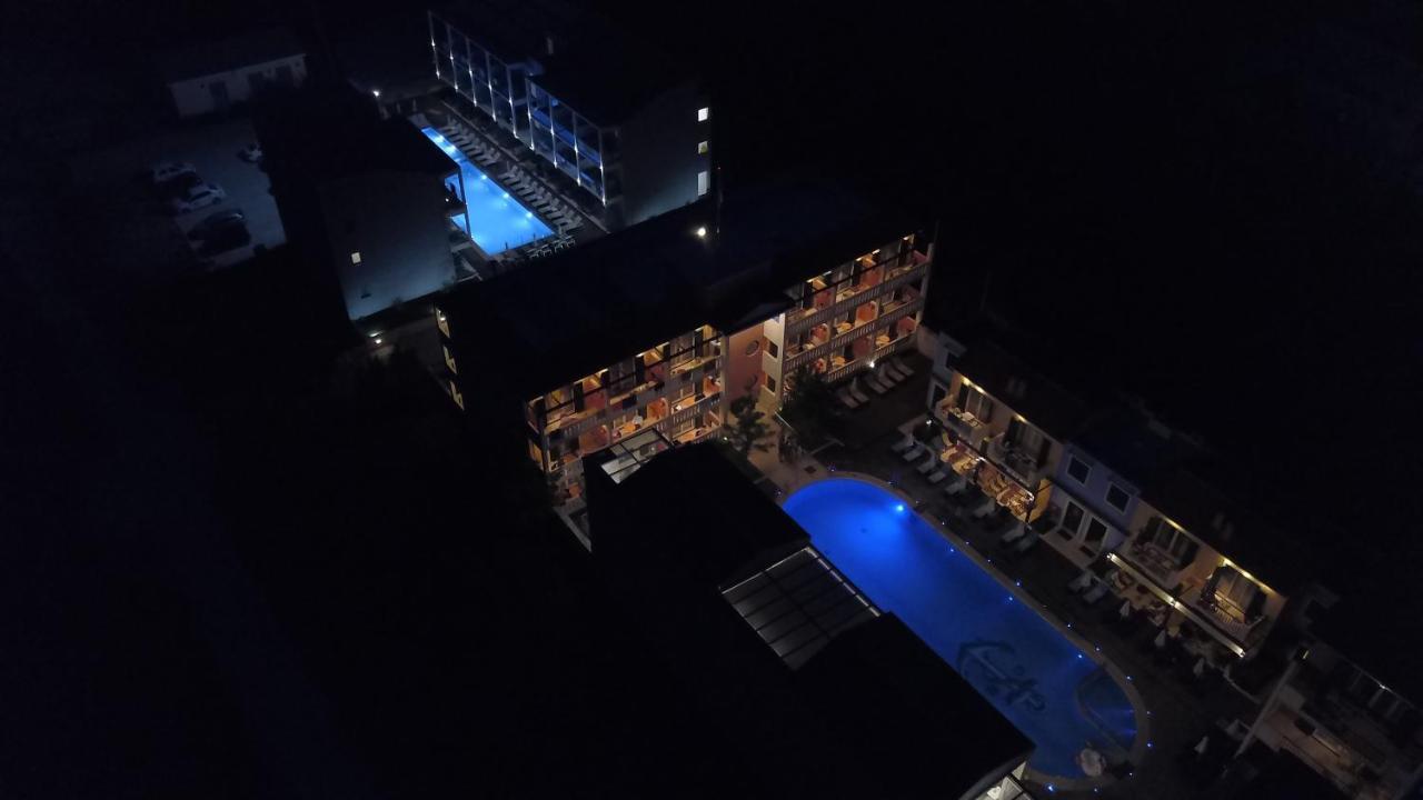 Captain Stavros Hotelニドリ エクステリア 写真