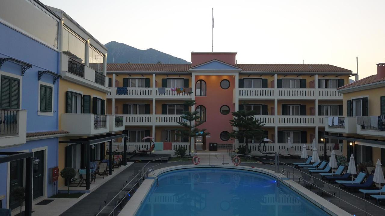 Captain Stavros Hotelニドリ エクステリア 写真